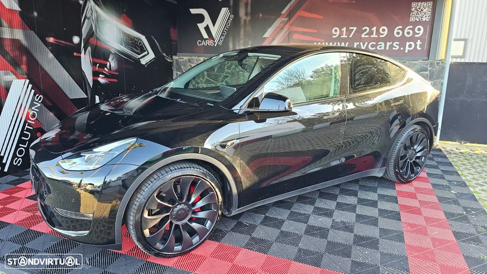 Tesla Model Y Performance Dual Motor AWD - 20