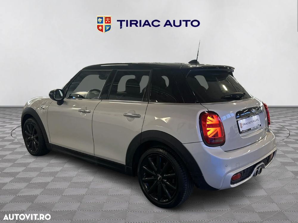 Mini Cooper S Standard - 3