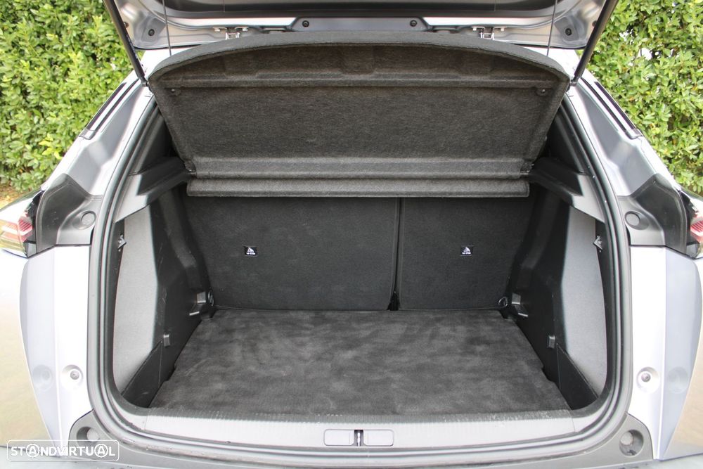 Peugeot 2008 1.2 PureTech Allure Pack - 8
