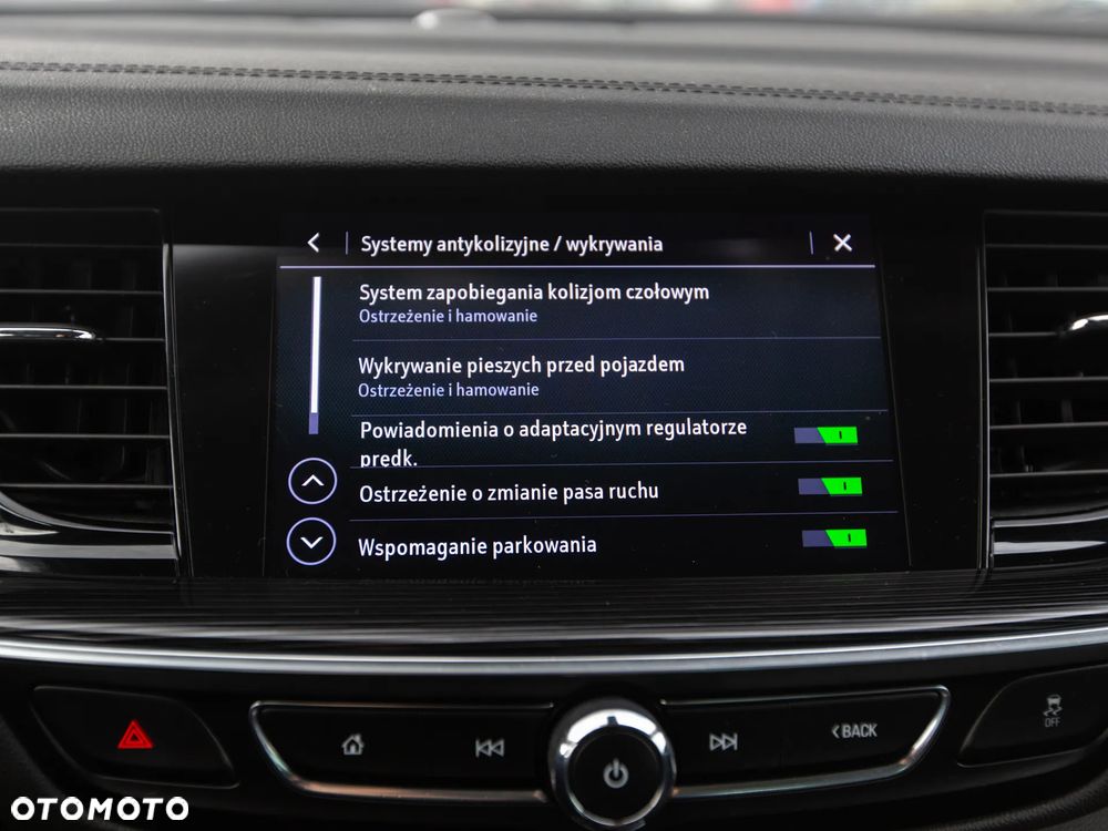 Opel Insignia 2.0 BiTurbo 4x4 Exclusive - 38