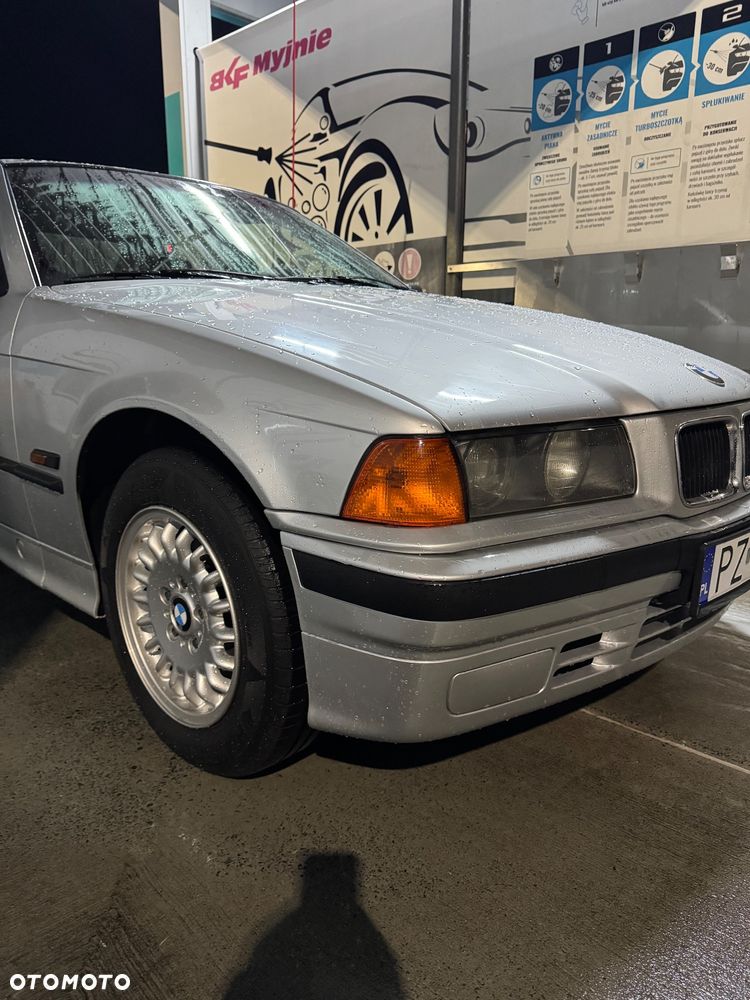BMW Seria 3 - 22