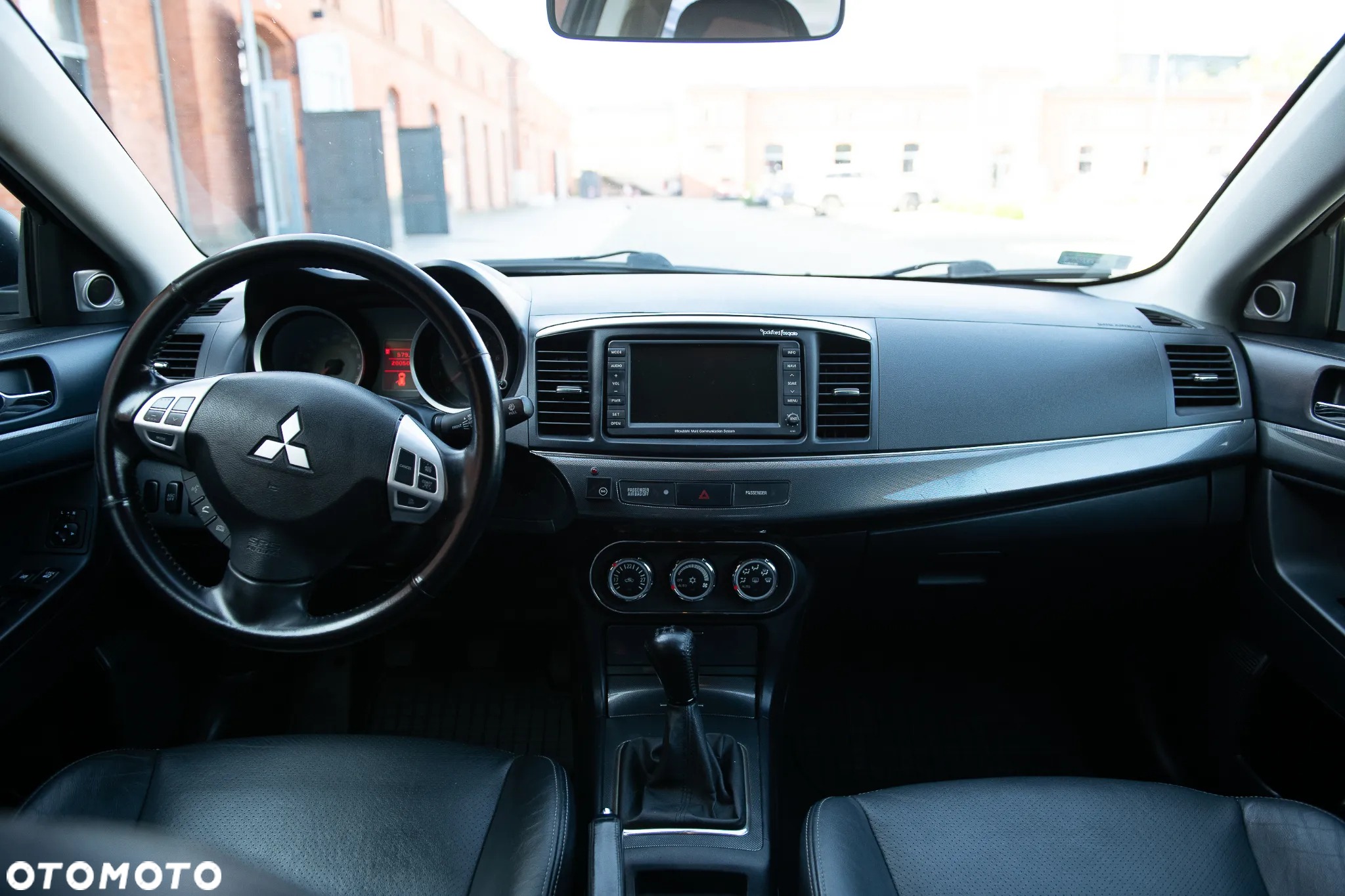 Mitsubishi Lancer 1.8 Instyle NAVI LPG - 5