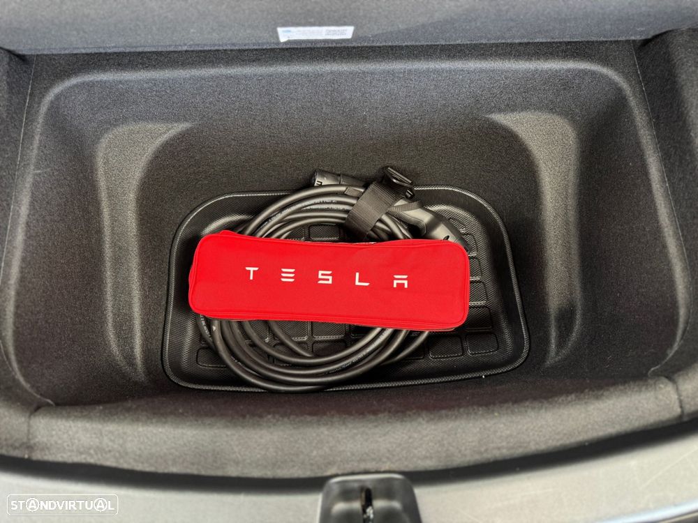 Tesla Model Y Tração Traseira - 51