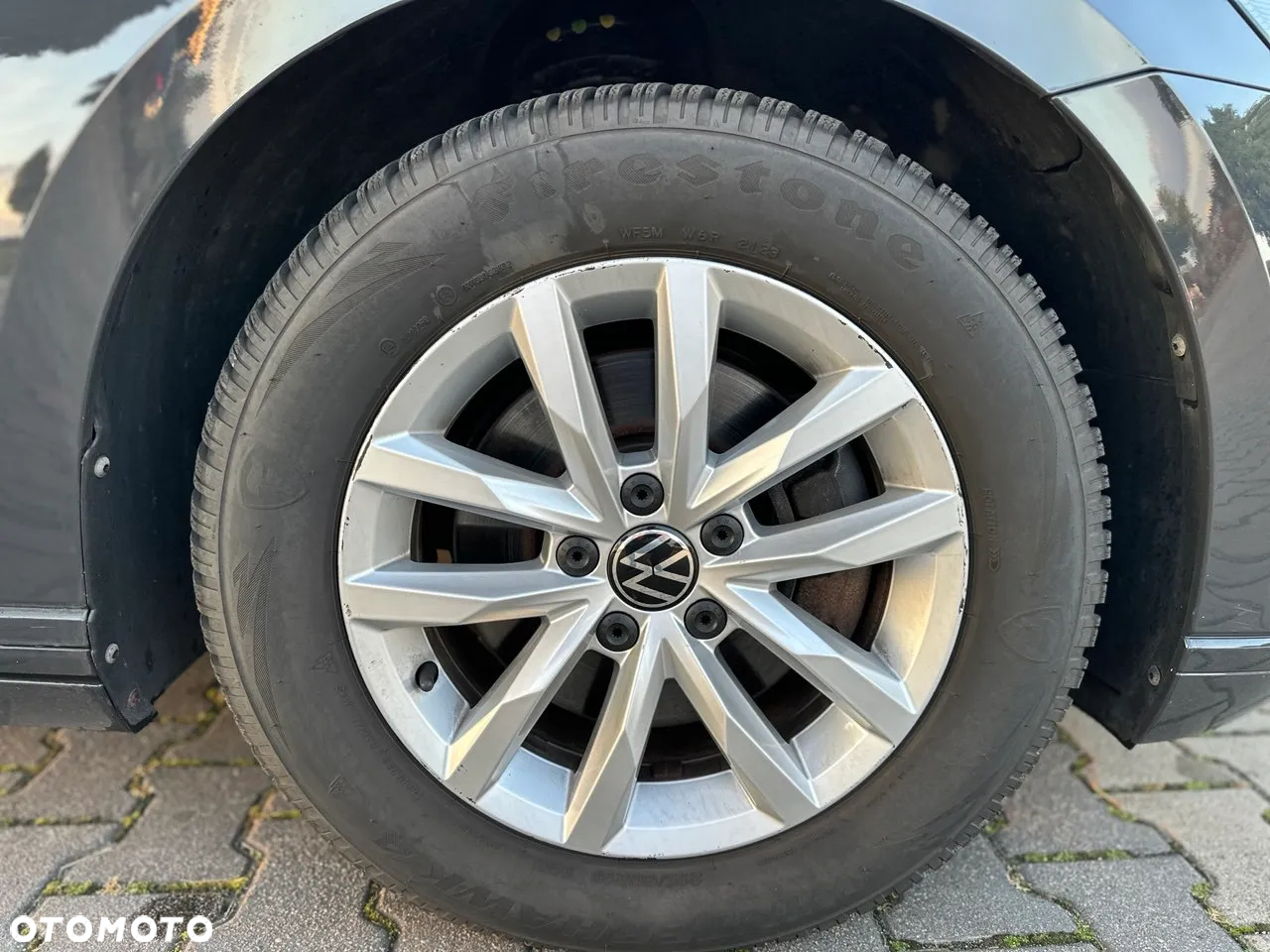 Volkswagen Passat 2.0 TDI EVO Business DSG - 32