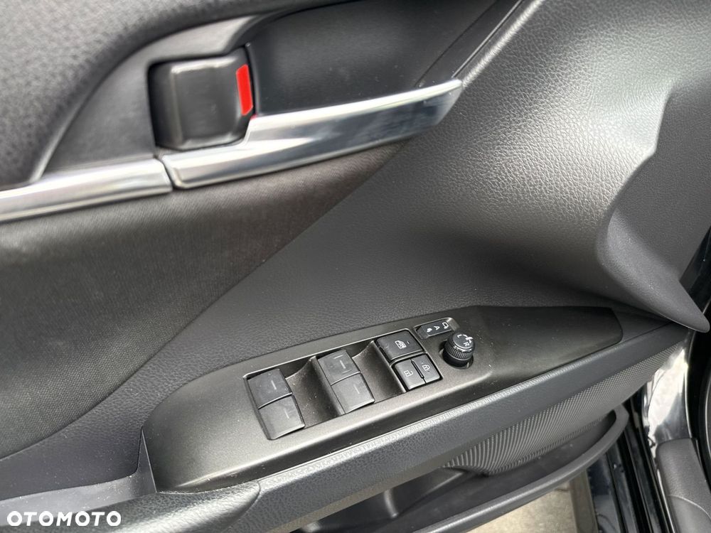 Toyota Camry 2.5 Hybrid Comfort CVT - 10