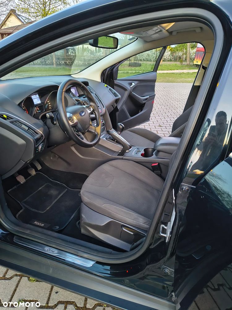 Ford Focus 1.6 EcoBoost Titanium - 11