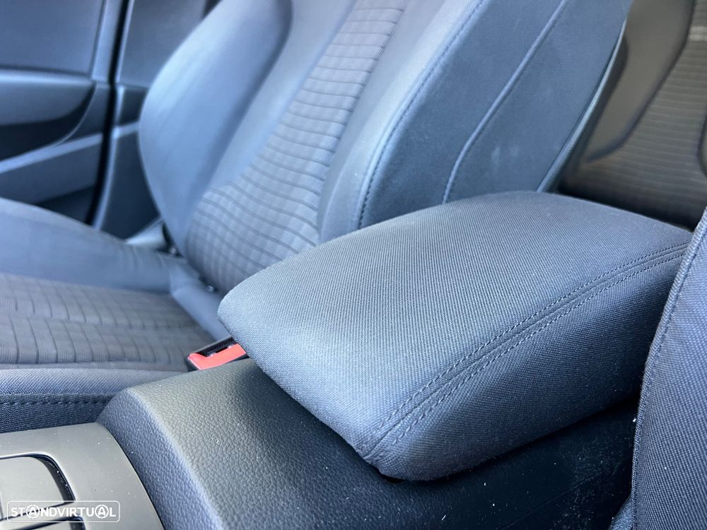 Audi A3 Sportback 2.0 TDI S-line S tronic 119g - 37