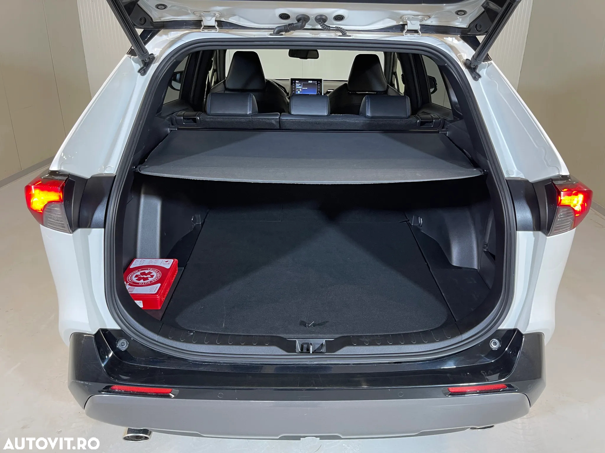 Toyota RAV4 2.5 Hybrid VVT-iE 4x4 Exclusive - 12