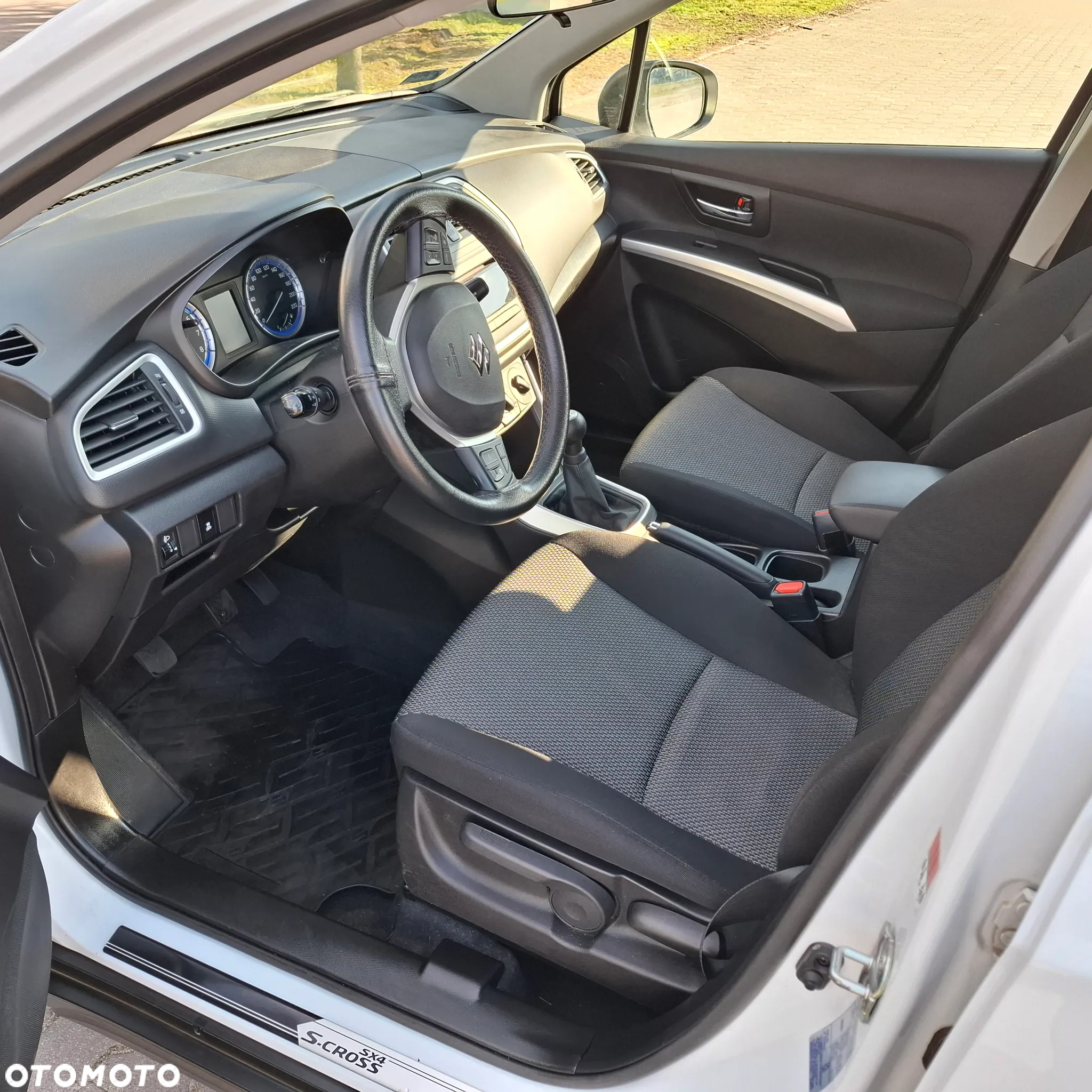 Suzuki SX4 S-Cross 1.6 Comfort - 7