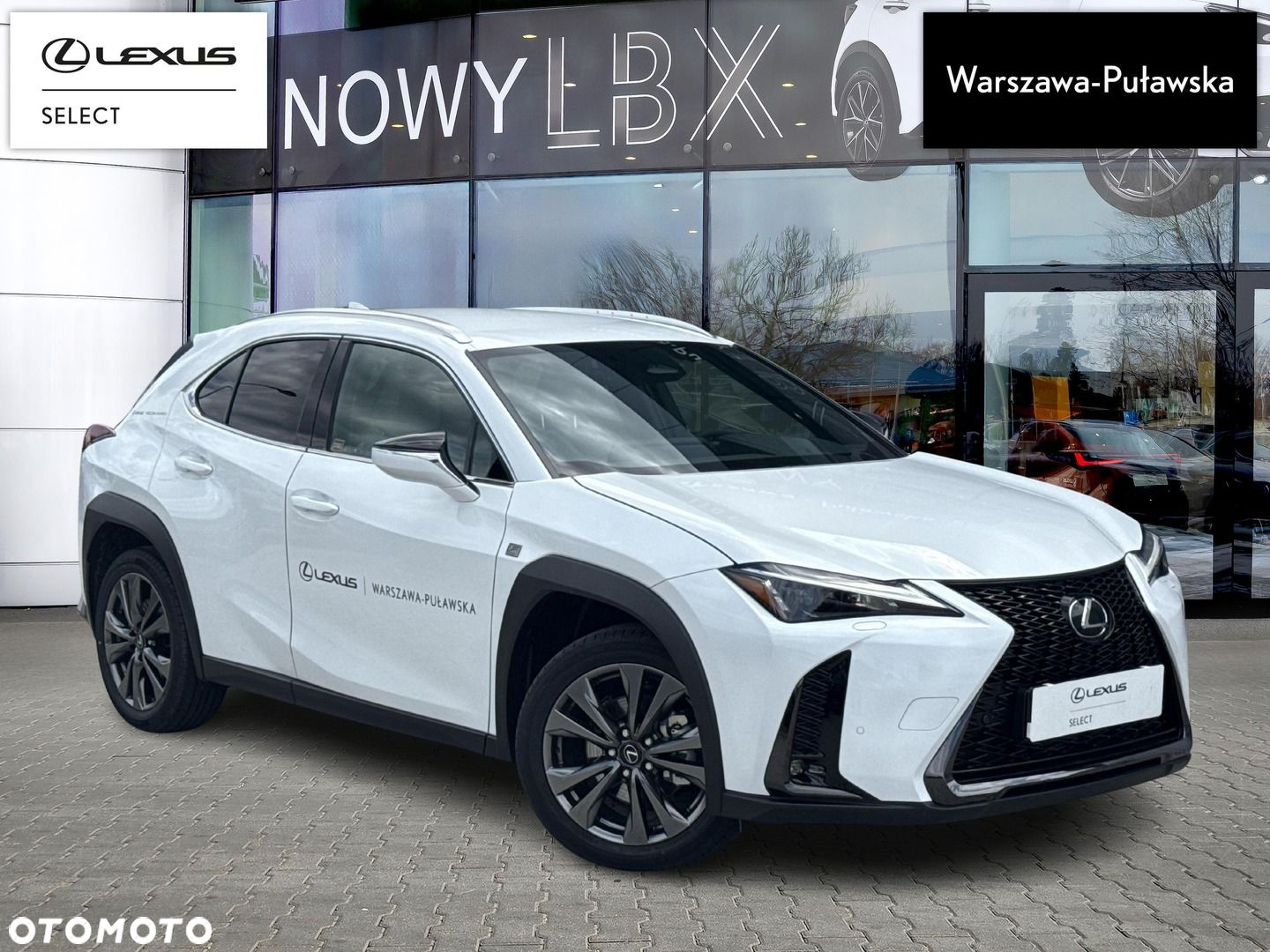 Lexus UX - 3