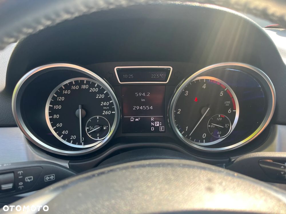 Mercedes-Benz ML 250 BlueTEC 4-Matic - 10