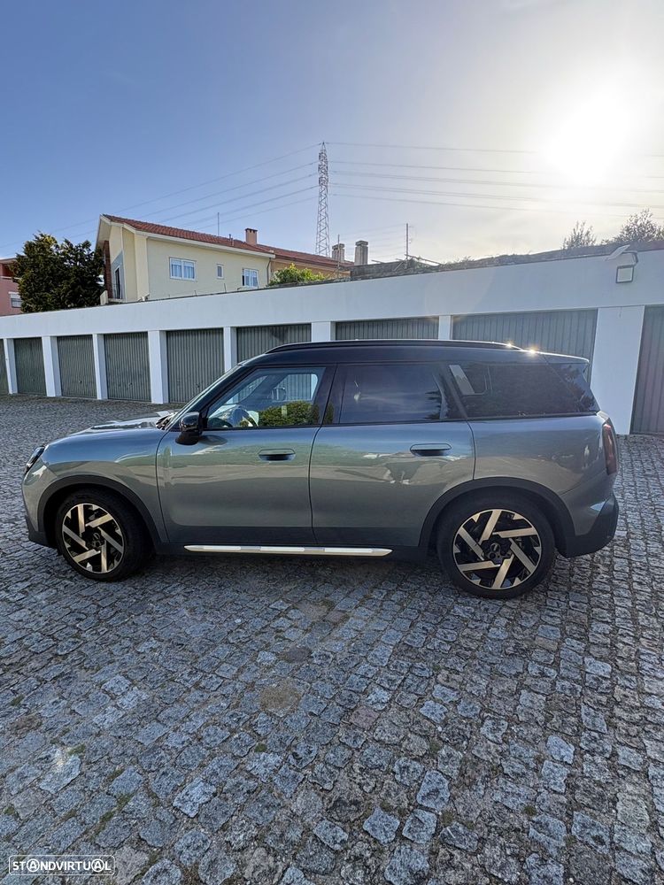 MINI Countryman E Favoured L - 1