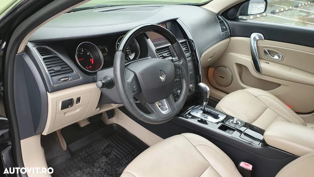 Renault Latitude 2.0 dCi Initiale Aut. - 13