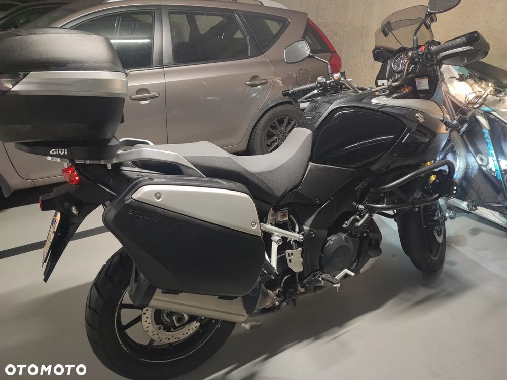 Suzuki V-STROM - 19