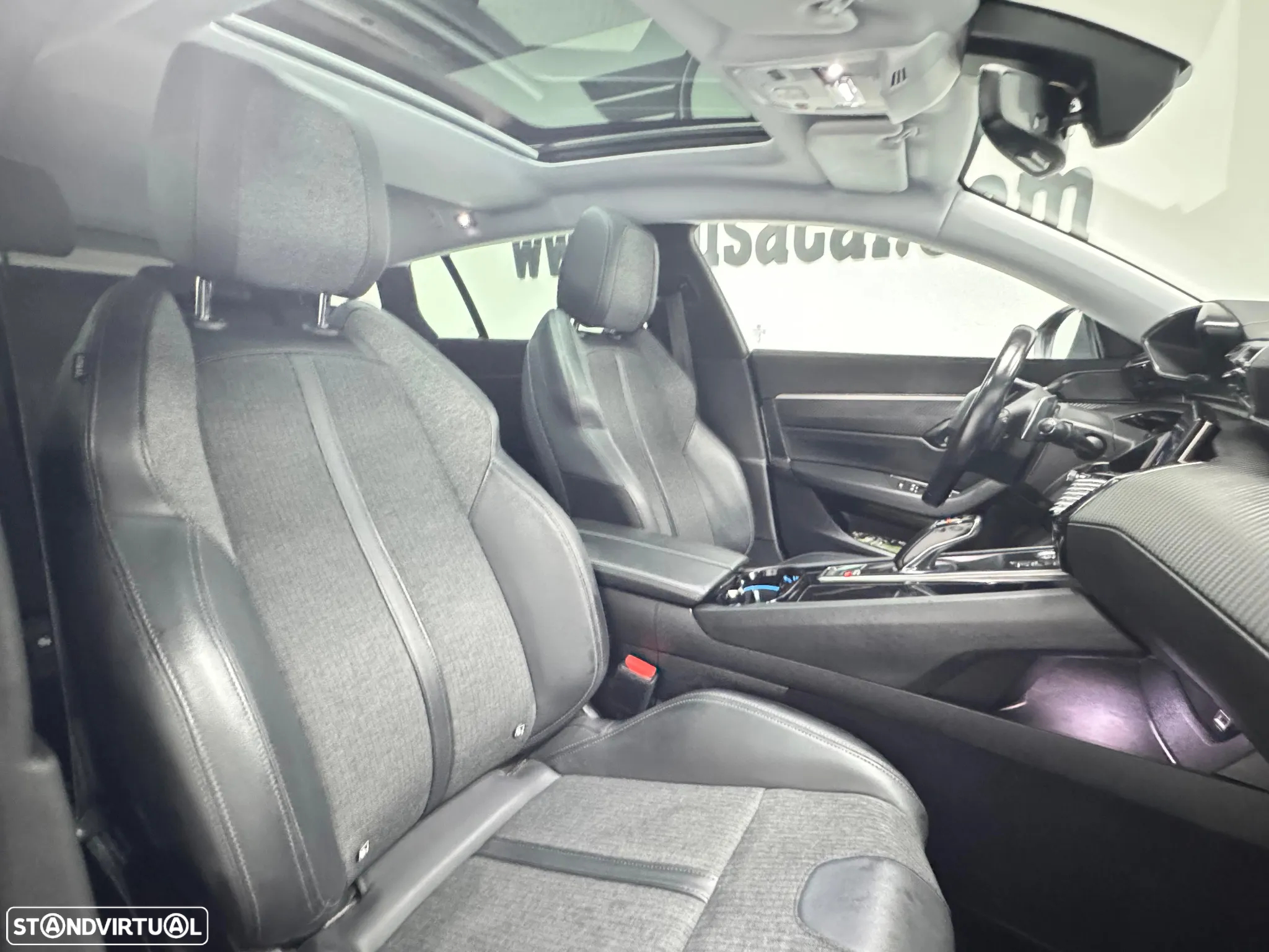 Peugeot 508 SW 1.6 Hybrid Allure e-EAT8 - 23