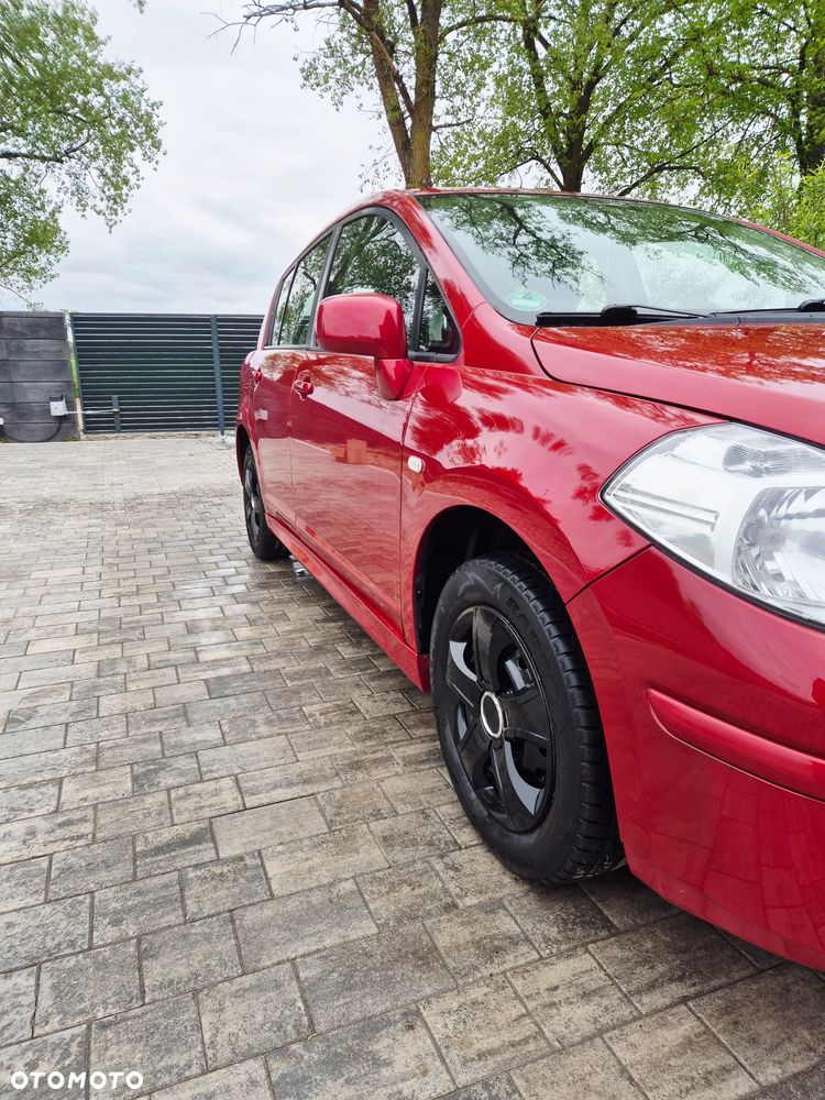 Nissan Tiida - 14