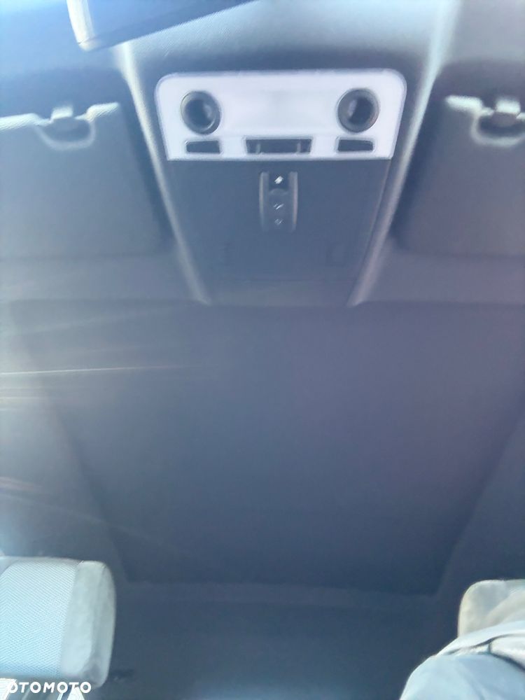 BMW Seria 3 320d - 23