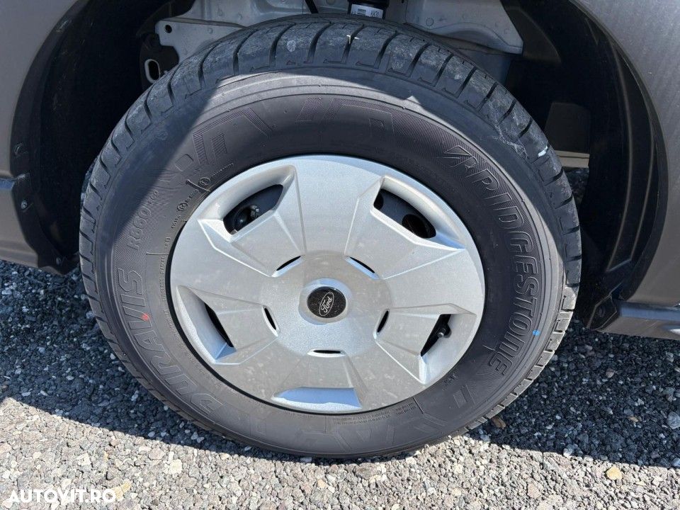 Ford Transit - 18