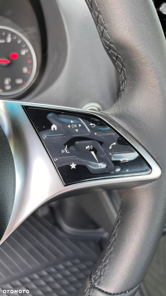 Mercedes-Benz Sprinter 519 CDI - 24