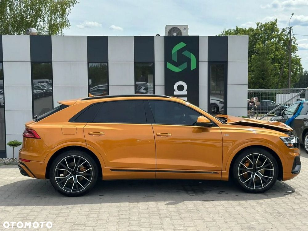 Audi Q8 55 TFSI mHEV Quattro Tiptronic - 4