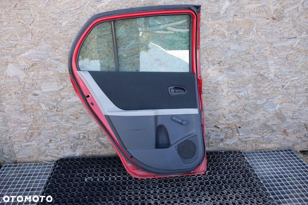 DRZWI TYLNE LEWE TYŁ 5D TOYOTA YARIS II - 6