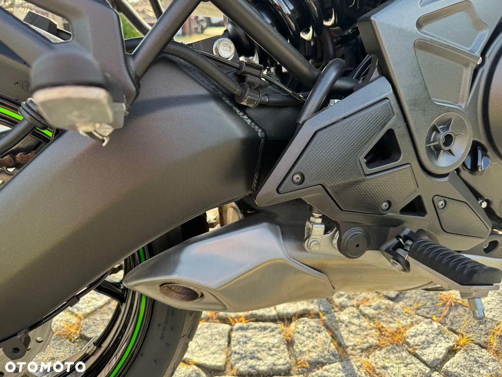 Kawasaki Versys 650 - 36