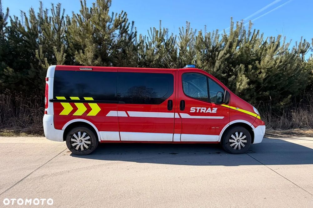 Renault Trafic - 2