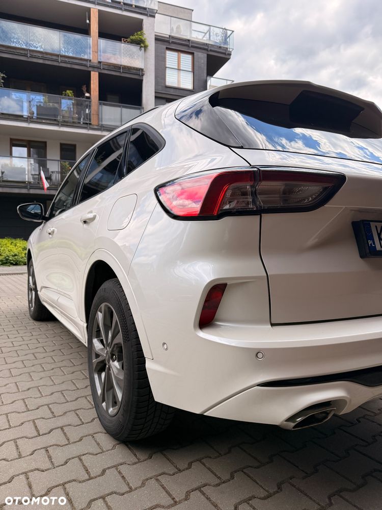 Ford Kuga 2.5P PHEV FWD ST-Line X - 38
