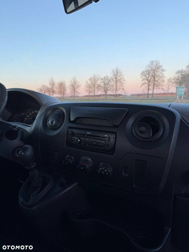 Renault Master - 10