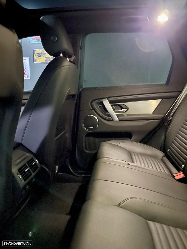 Land Rover Discovery Sport - 19
