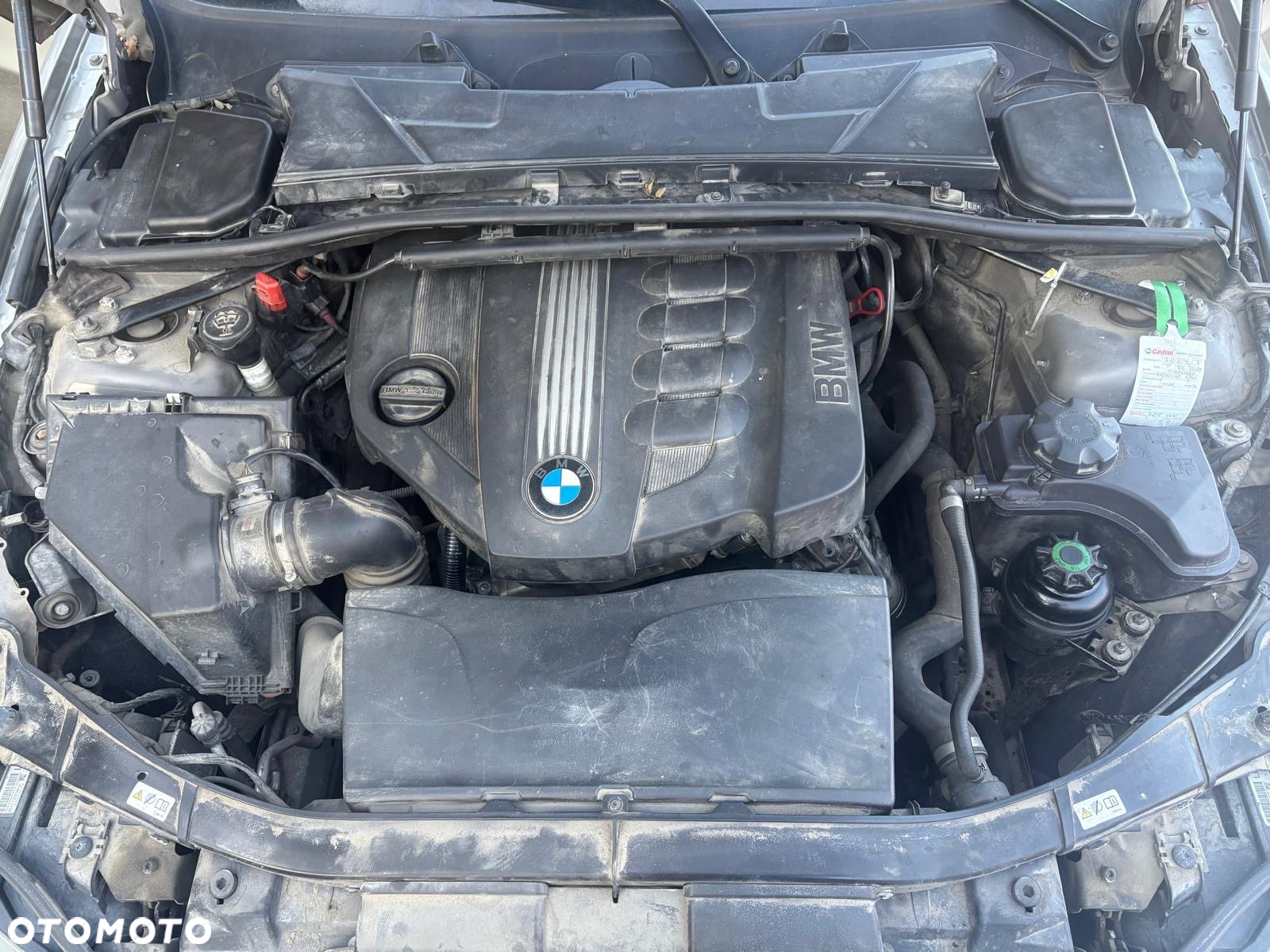 BMW Seria 3 320d xDrive - 12