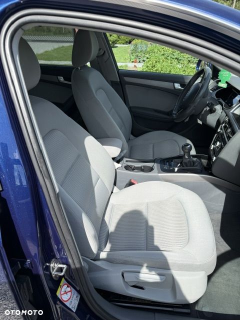 Audi A4 Avant - 6