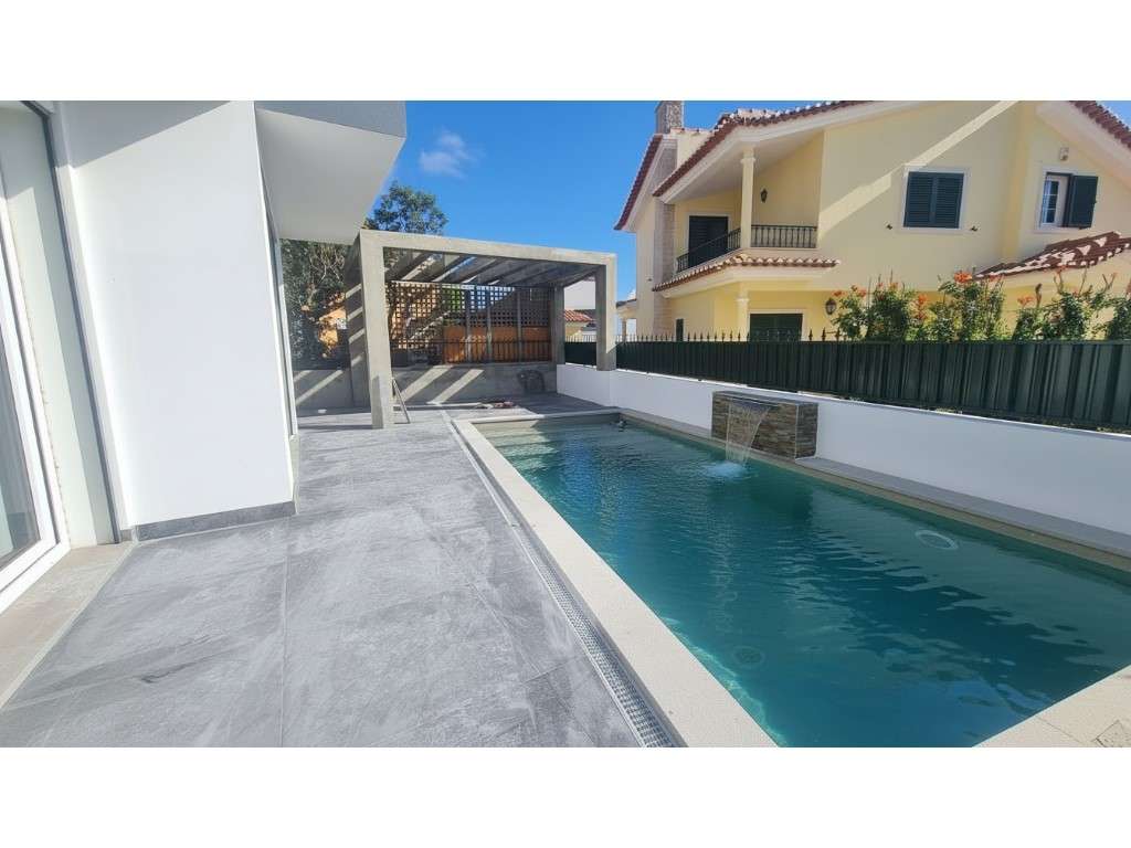 Moradia T2 +1, Contemporânea com Piscina Rua de Conímbriga, Zambuja... - Grande imagem: 4/48