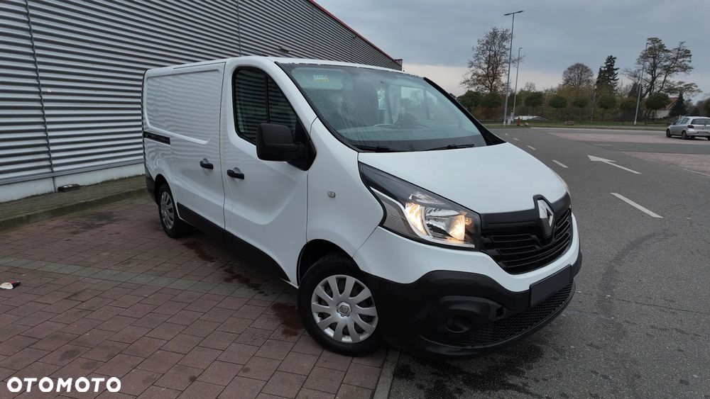 Renault Trafic - 10