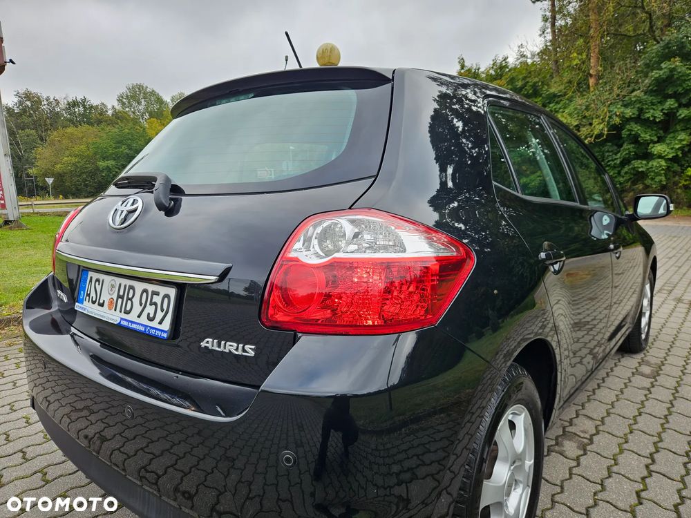 Toyota Auris 1.33 VVT-i Terra Start - 9