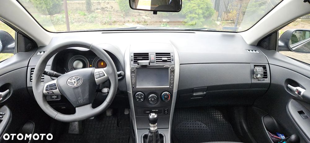 Toyota Corolla 1.6 Terra - 3