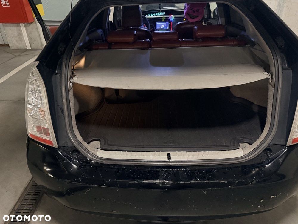 Toyota Prius - 8