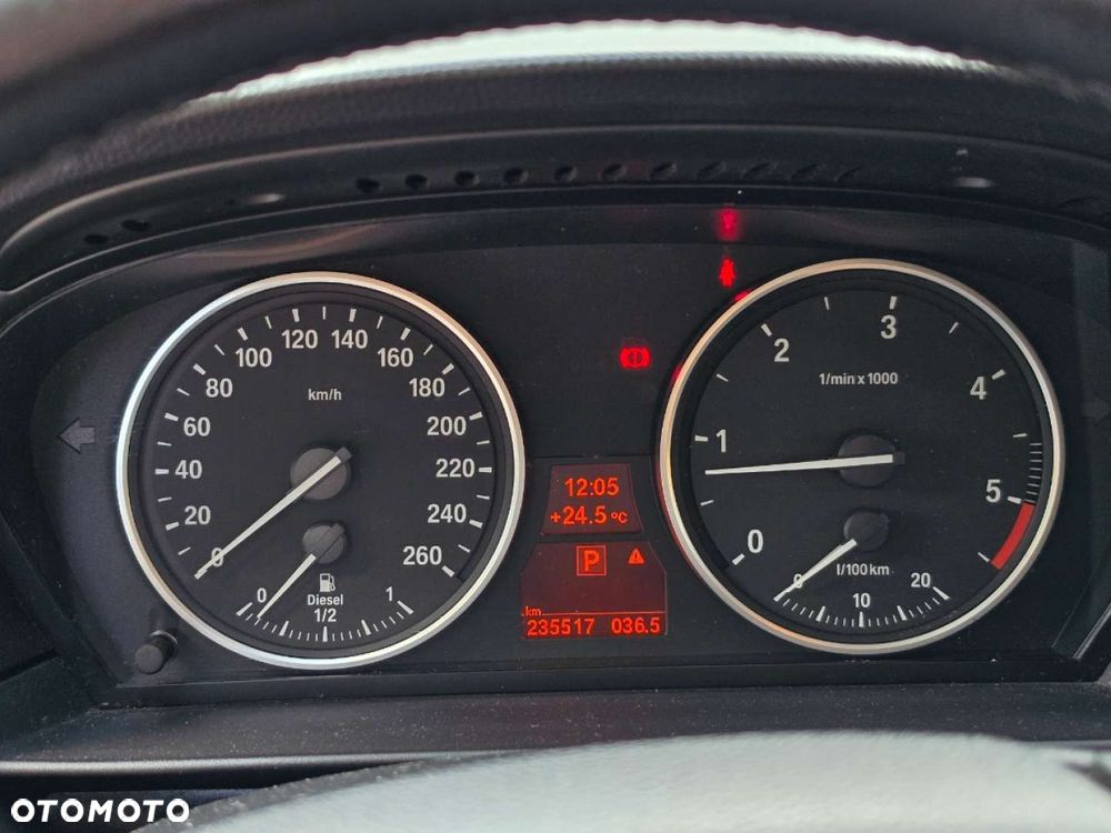BMW Seria 5 - 21