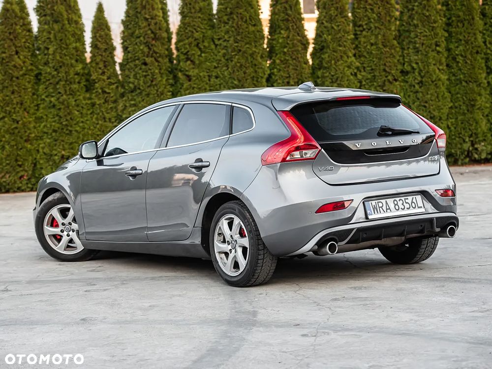 Volvo V40 D2 Drive-E R-Design Kinetic - 15