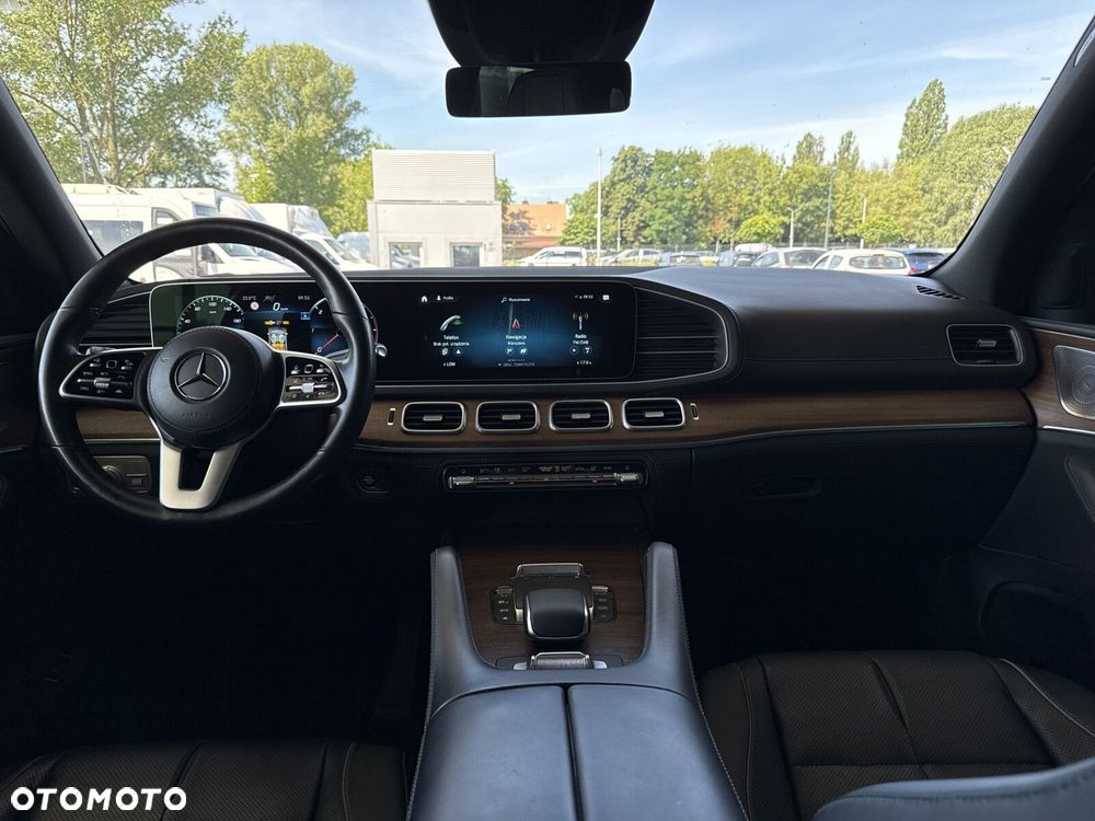 Mercedes-Benz GLE - 12