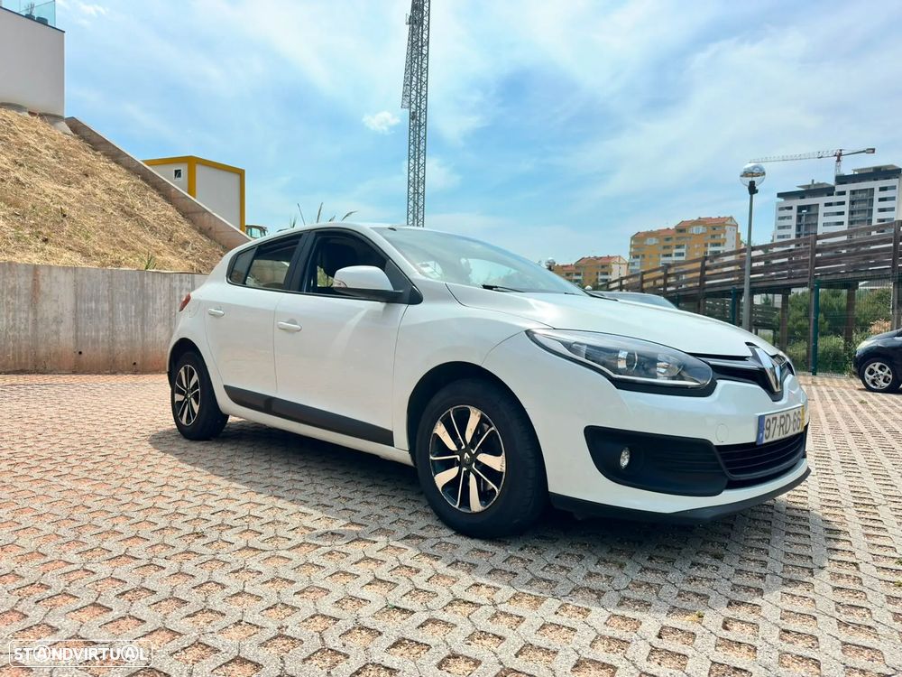 Renault Mégane 1.5 dCi Dynamique S SS - 7