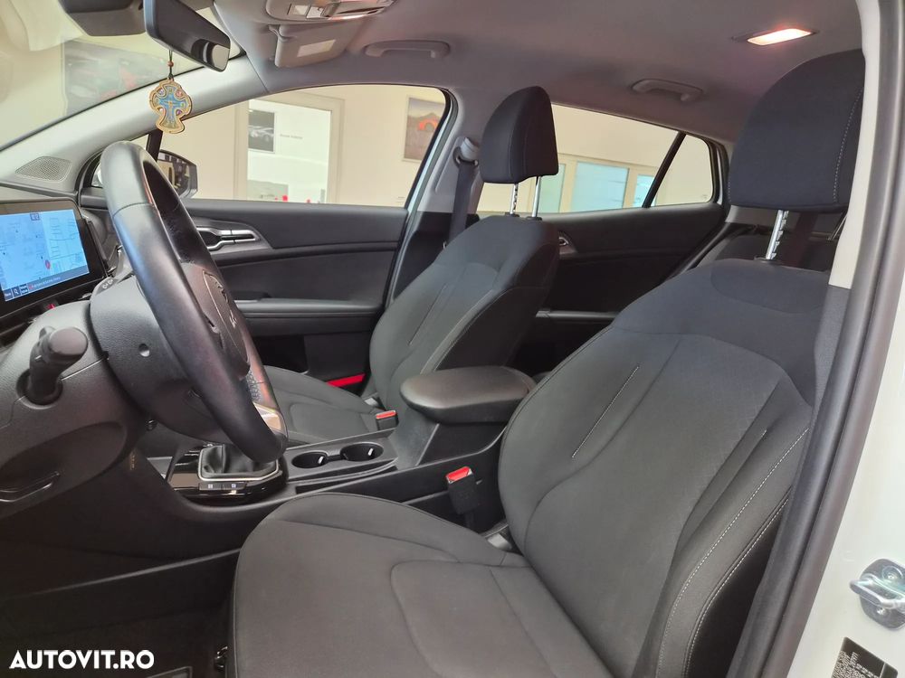 Kia Sportage 1.6 T-GDI 6MT 4x2 Business Line - 11