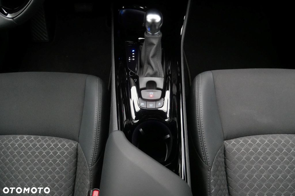 Toyota C-HR - 11