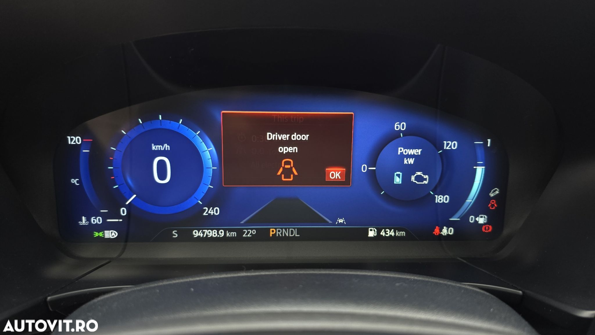 Ford Kuga 2.5 Duratec FHEV FWD Titanium - 16