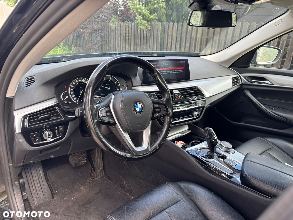 BMW Seria 5 - 21