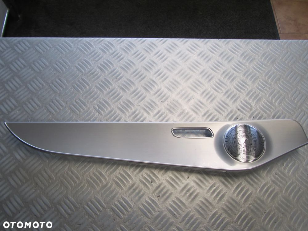 listwa 2537203700 - 1