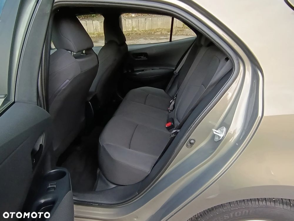 Toyota Corolla 1.2 T Active - 17