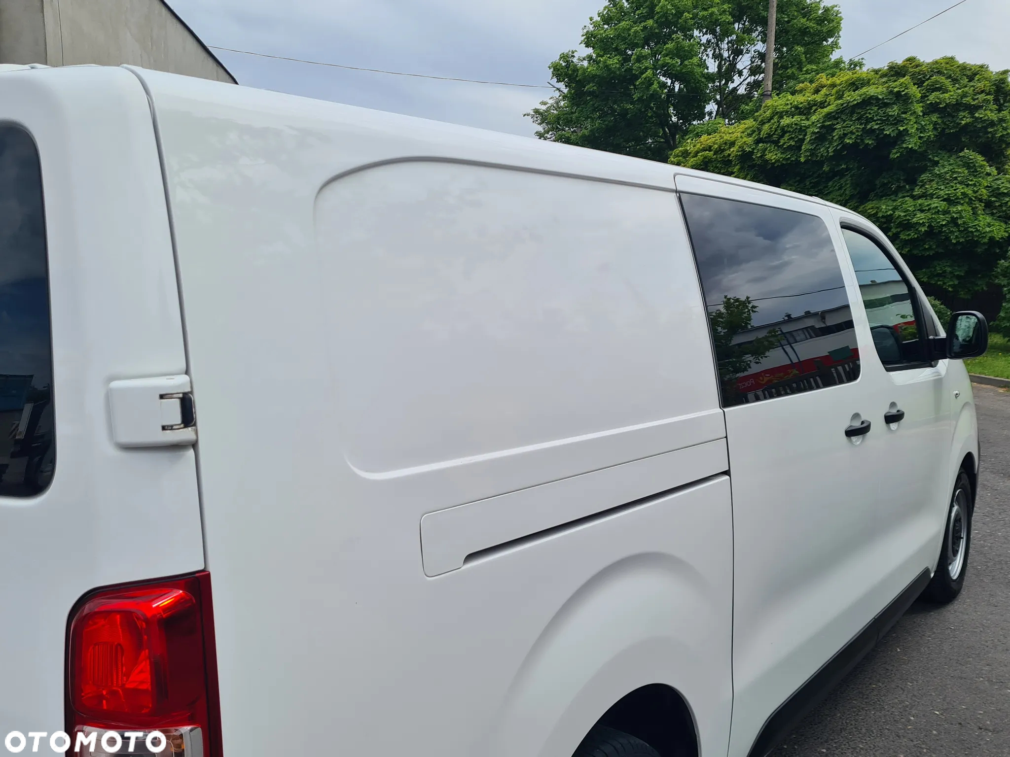 Peugeot Expert 2.0 BlueHDi Standard 3,0t Premium (bryg.) - 34