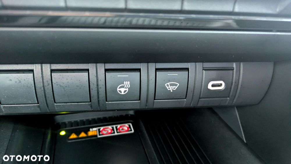 Toyota C-HR 2.0 PHEV Dynamic Force Executive - 20