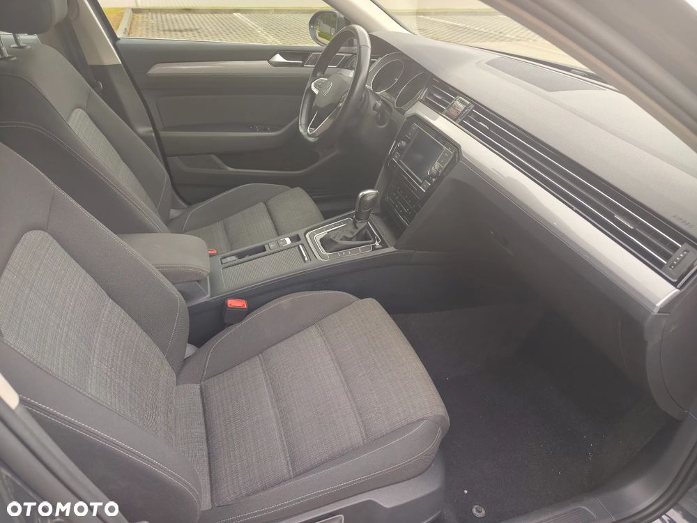 Volkswagen Passat 2.0 TDI EVO Business DSG - 12